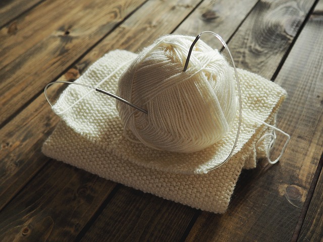 knitting-1268932_640